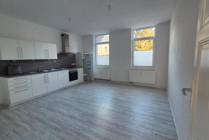 Wohnung Finsterwalde - 2 Zimmer, 49 m&sup2;, 360&euro; | Angebot:24781873