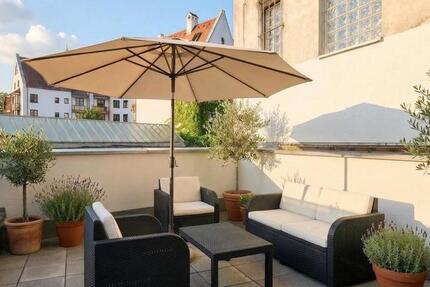 Wohnung Augsburg - 1 Zimmer, 200 m&sup2;, 690&euro; | Angebot:25261418