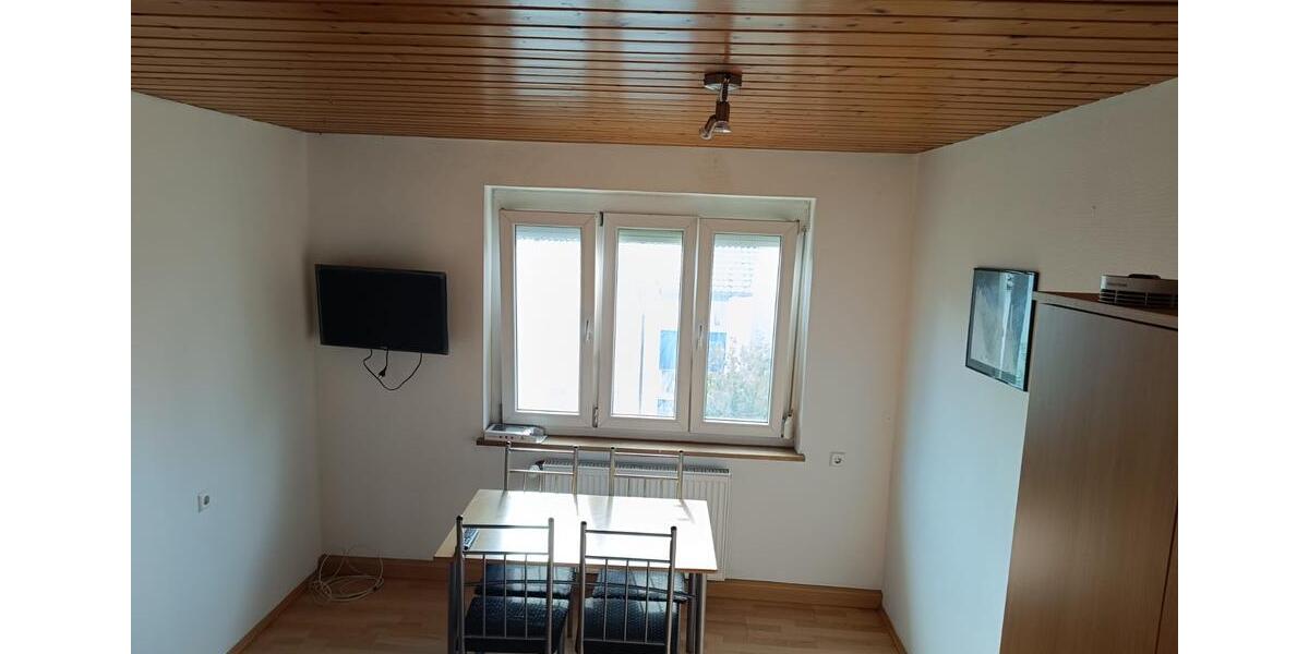 Wohnen auf Zeit Zell am Main - 1 Zimmer, 16 m&sup2;, 420&euro; | Angebot:26246254