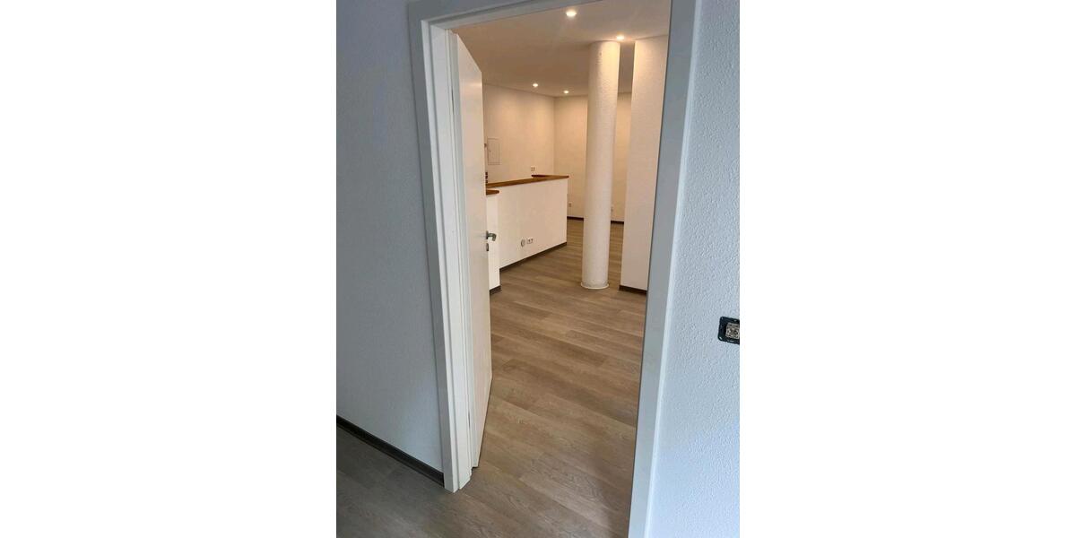 Erdgeschoßwohnung Buchen (Odenwald) - 4 Zimmer, 120 m&sup2;, 1.150&euro; | Angebot:24362377