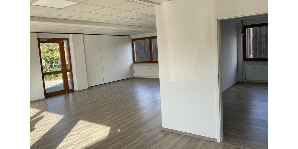 Gewerbeobjekt Gunzenhausen - 1.095&euro; | Angebot:24659196