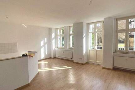 Wohnung Görlitz Südstadt - 3 Zimmer, 71 m&sup2;, 420&euro; | Angebot:25210491