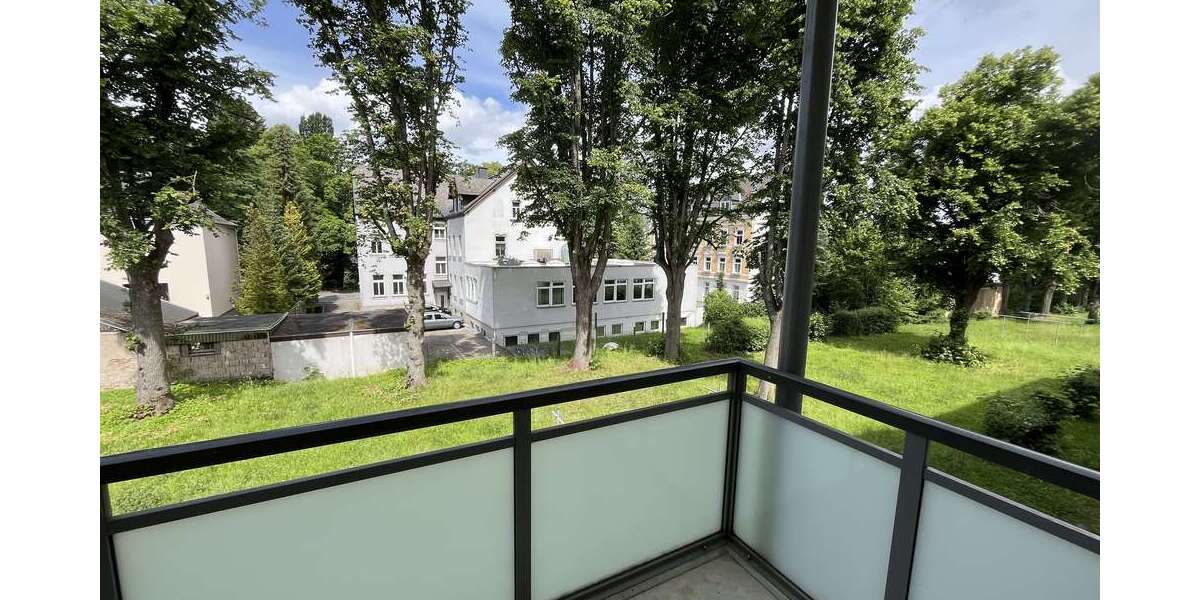Etagenwohnung Chemnitz Bernsdorf - 3 Zimmer, 65 m&sup2;, 399&euro; | Angebot:27061354