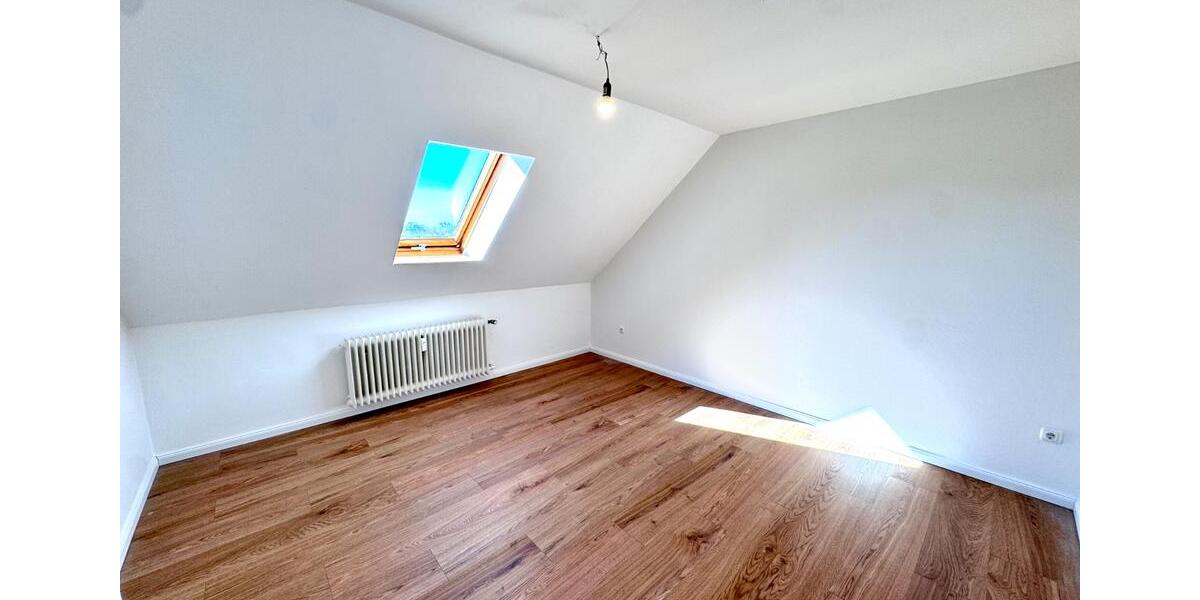 Dachgeschoßwohnung Bleckede - 3 Zimmer, 46 m&sup2;, 560&euro; | Angebot:26566027