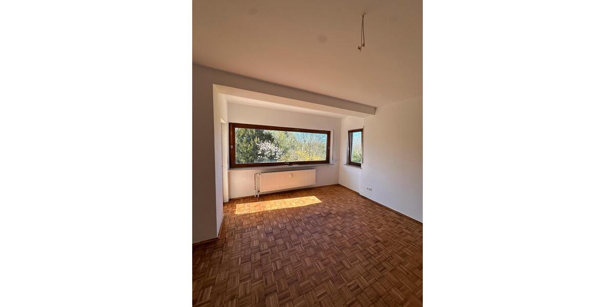 Etagenwohnung Limburg an der Lahn - 3 Zimmer, 88 m&sup2;, 1.300&euro; | Angebot:26272074