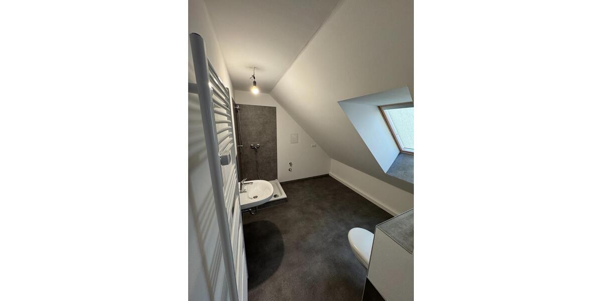 Dachgeschoßwohnung Freiberg - 2 Zimmer, 60 m&sup2;, 465&euro; | Angebot:24946766