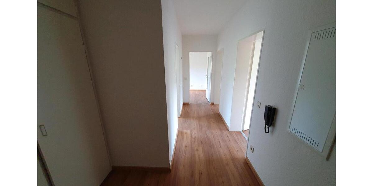 Erdgeschoßwohnung Neukirchen - 2 Zimmer, 60 m&sup2;, 480&euro; | Angebot:25592147