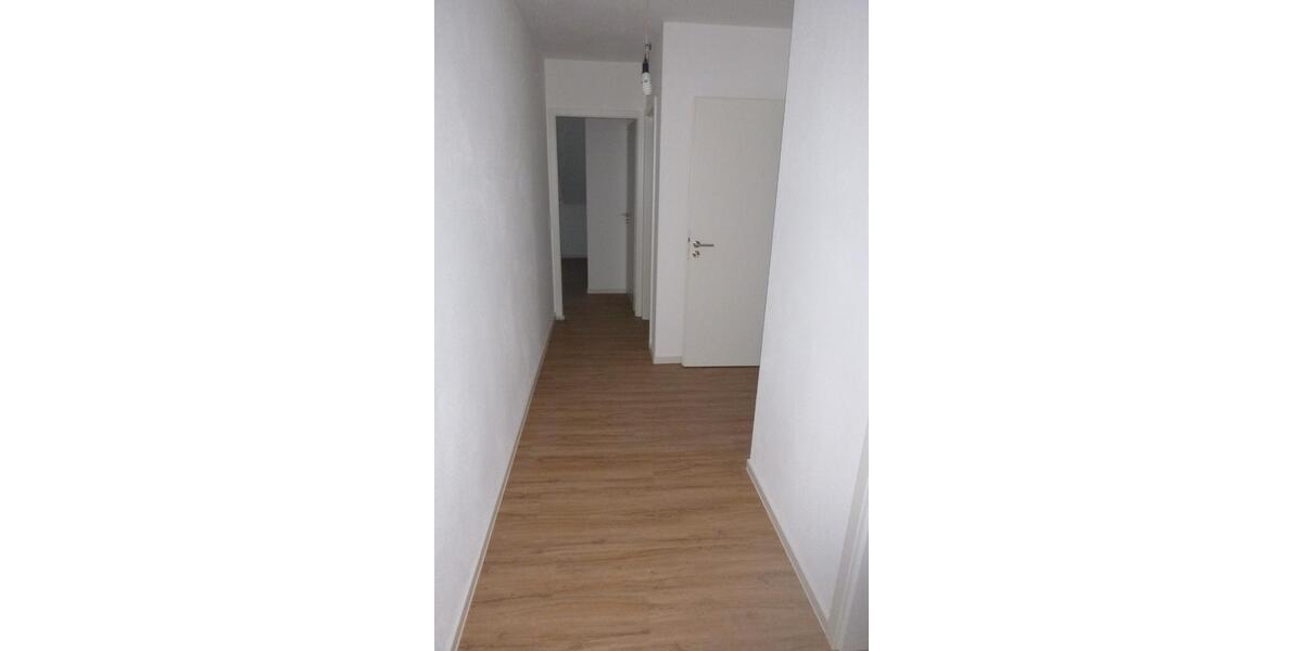 Etagenwohnung Straubing - 2.5 Zimmer, 70 m&sup2;, 840&euro; | Angebot:26494725