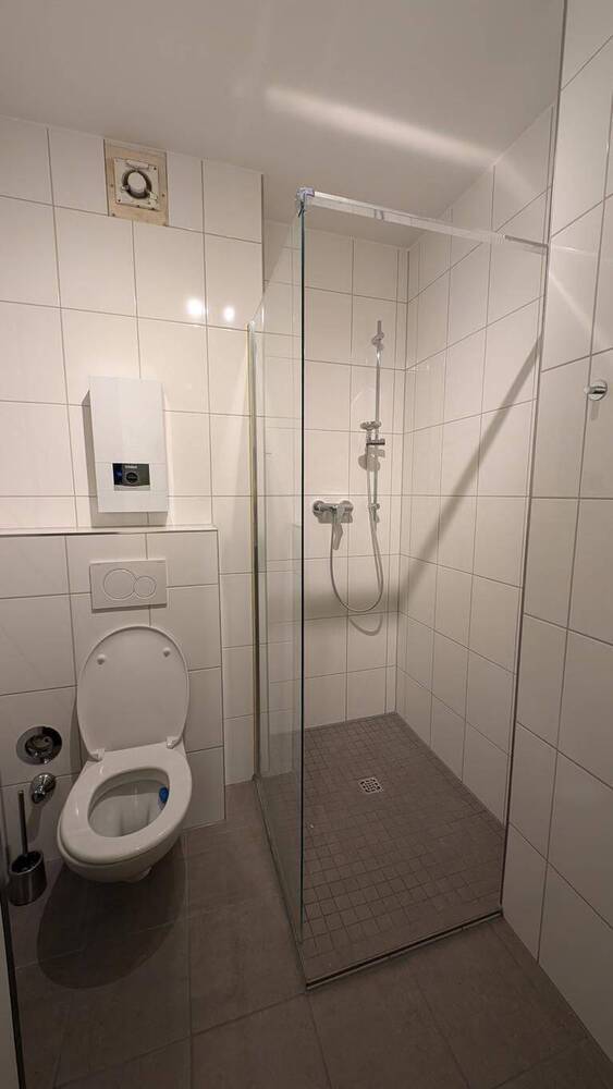 Bornheim-Hersel - Helles Apartment im Ortskern - Uni in ca. 10 Min mit der Bahn