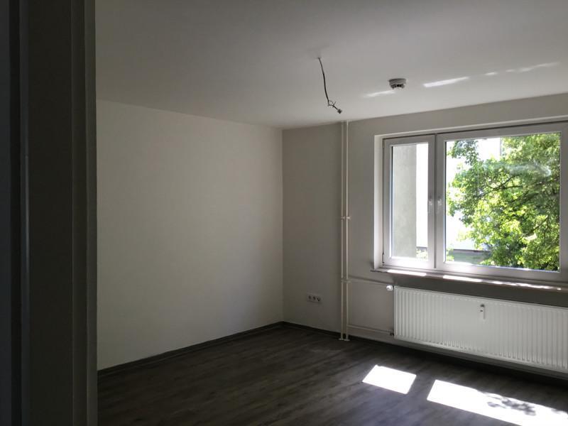 Schöne 3-Zimmer-Wohnung mit Balkon zimmer