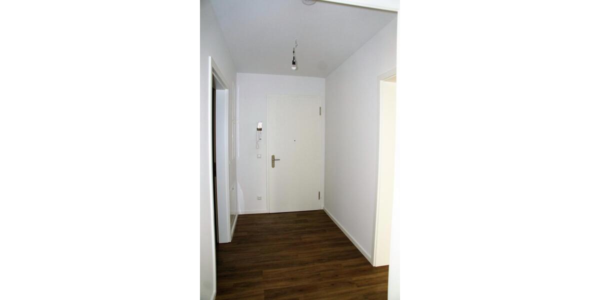 Etagenwohnung Rüdersdorf bei Berlin - 2 Zimmer, 79 m&sup2;, 998&euro; | Angebot:24565033