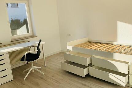 Wohnen auf Zeit Reutlingen Reutlingen (Kernstadt) - 1 Zimmer, 10 m&sup2;, 490&euro; | Angebot:25832164