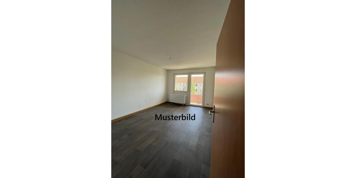Etagenwohnung Gräfenhainichen - 3 Zimmer, 59 m&sup2;, 400&euro; | Angebot:26490790