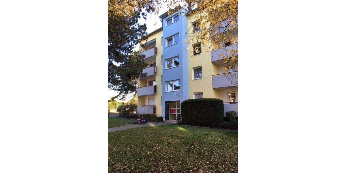 Für eine modernisierte Familienwohnung suchen wir neue Mieter! 4 zimmer