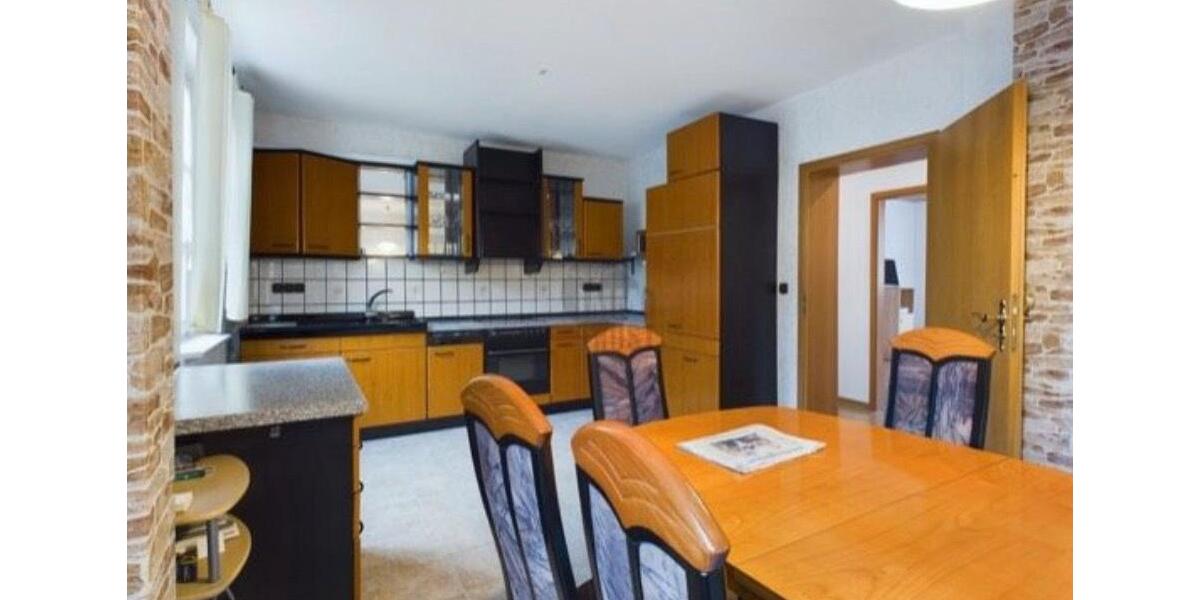 Erdgeschoßwohnung Rotenburg an der Fulda - 3 Zimmer, 90 m&sup2;, 550&euro; | Angebot:25793872