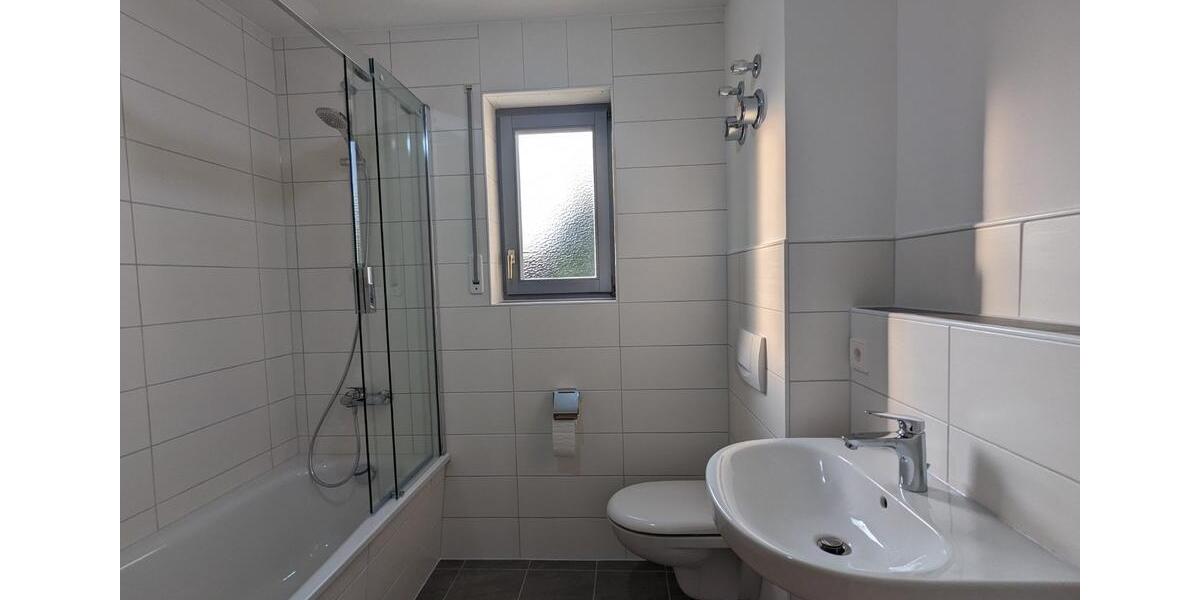 Etagenwohnung Meiningen - 2 Zimmer, 61 m&sup2;, 450&euro; | Angebot:26652548