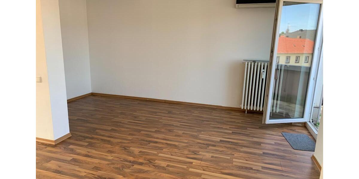 Einfamilienhaus Kaiserslautern Betzenberg - 3 Zimmer, 110 m&sup2;, 1.200&euro; | Angebot:25099298