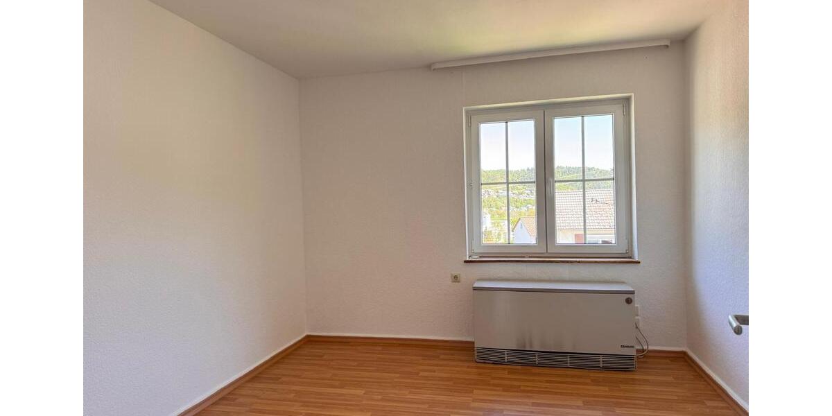 Etagenwohnung Oberndorf am Neckar - 4 Zimmer, 78 m&sup2;, 620&euro; | Angebot:26531672