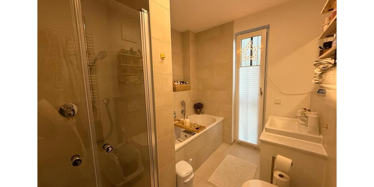 Etagenwohnung Schönefeld - 3 Zimmer, 79 m&sup2;, 1.680&euro; | Angebot:26639732