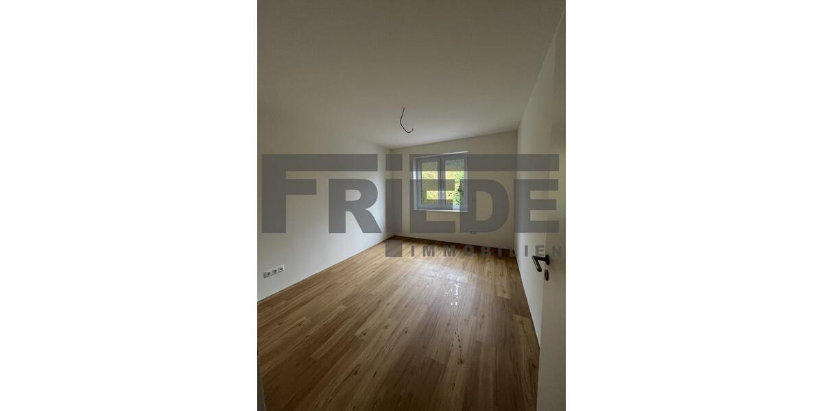 Erdgeschoßwohnung Bienenbüttel - 3 Zimmer, 103 m&sup2;, 1.239&euro; | Angebot:24700476