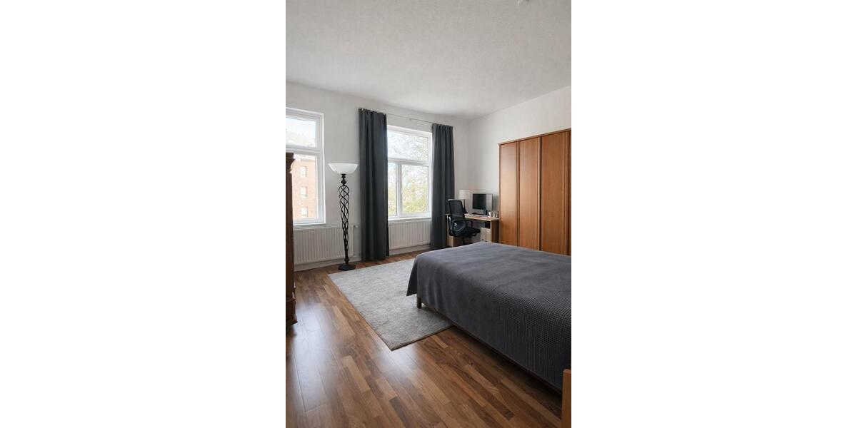 Etagenwohnung Hannover Vahrenwald-List - 3 Zimmer, 90 m&sup2;, 1.050&euro; | Angebot:26256615