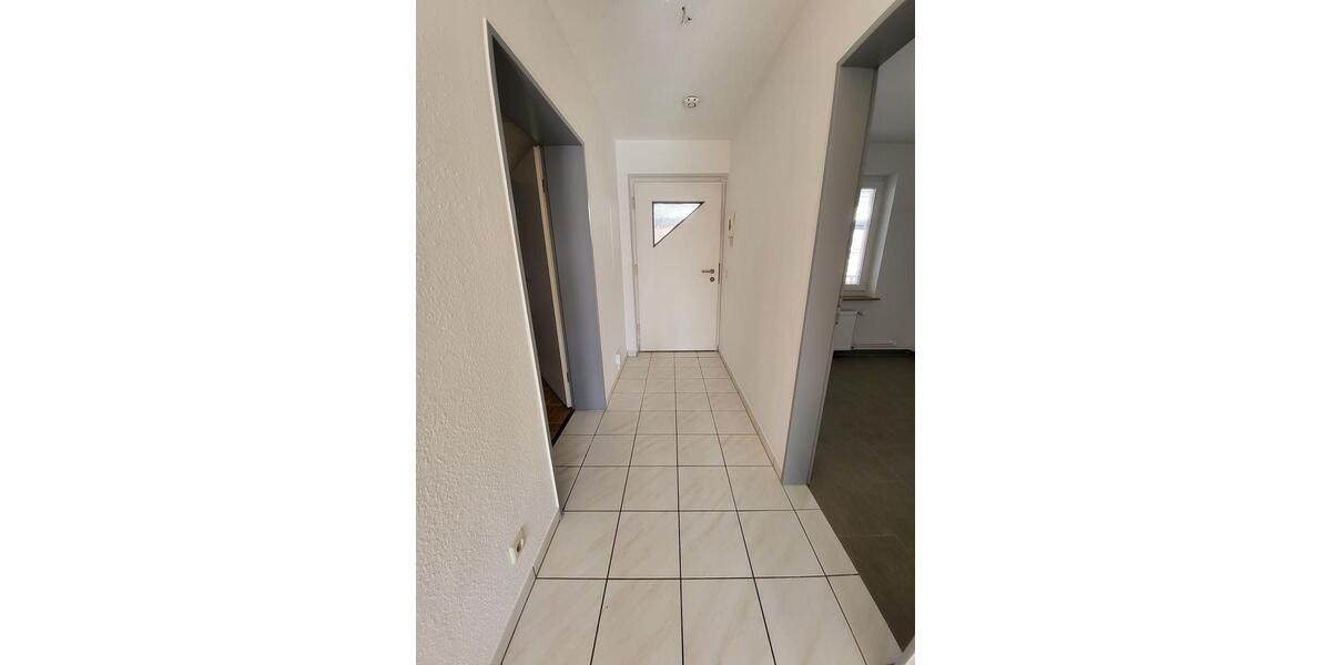Ab sofort! * Schicke 3-Raumwohnung im DG mit großen Balkon * 3 zimmer
