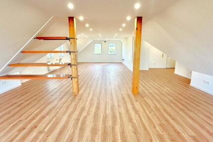 Wohnung Bückeburg - 3.5 Zimmer, 140 m&sup2;, 1.190&euro; | Angebot:26235138