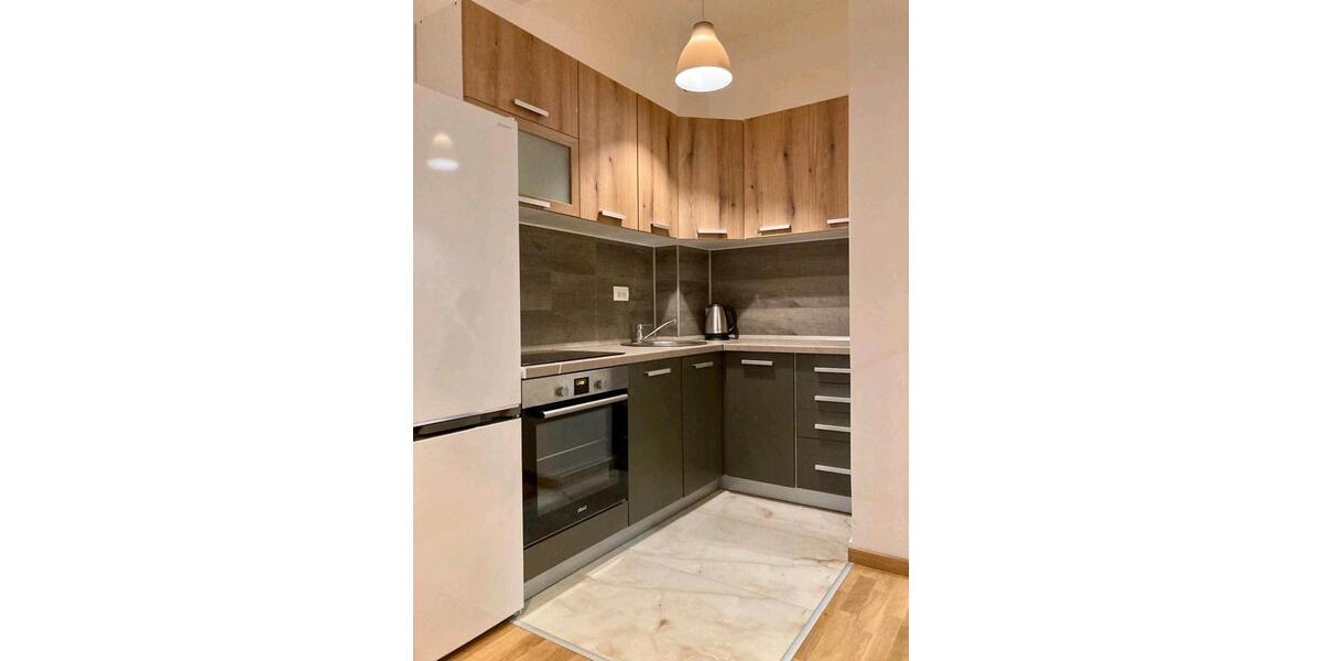 Erdgeschoßwohnung Rottenburg am Neckar - 20 Zimmer, 100 m&sup2;, 600&euro; | Angebot:25977705