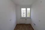 Kinderlachen willkommen...sanierte 5-Raum-FamilienWohnung mit Balkon!!!