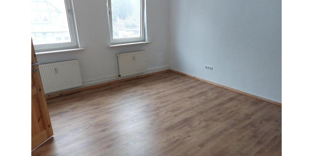 Etagenwohnung Kassel - 3 Zimmer, 77 m&sup2;, 500&euro; | Angebot:26250139