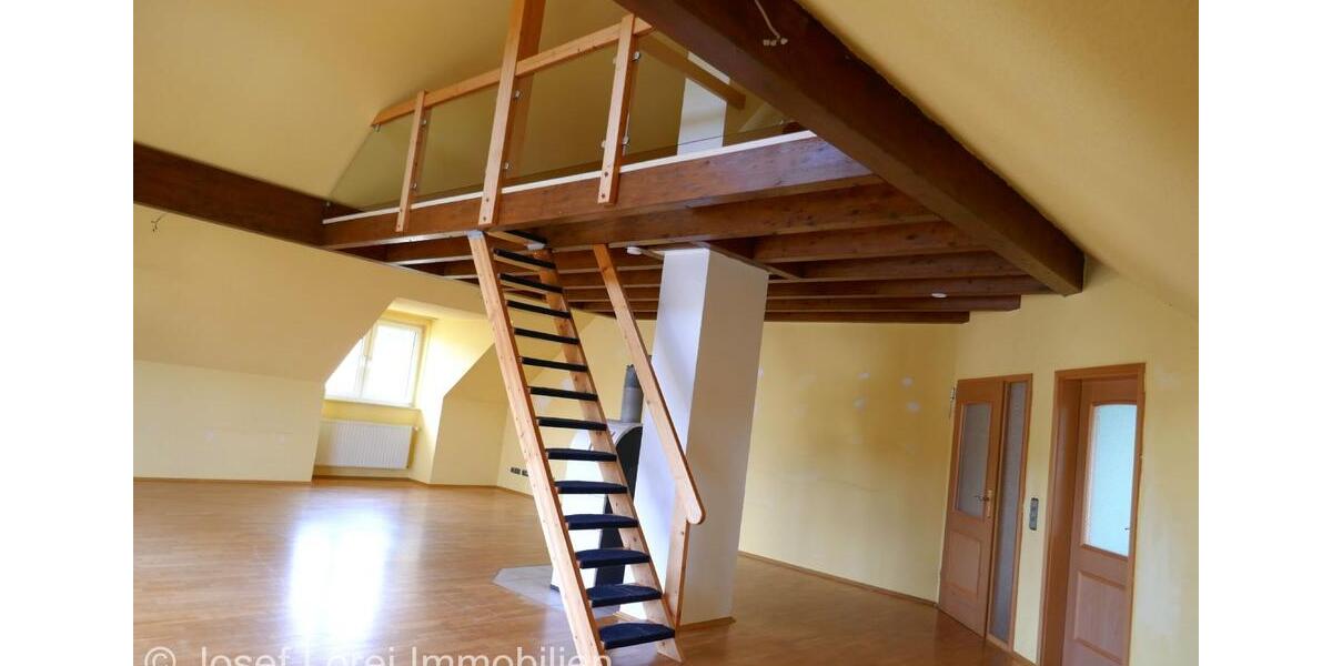 Maisonettenwohnung Schlitz - 5 Zimmer, 143 m&sup2;, 895&euro; | Angebot:23592410