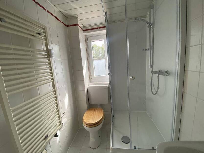 Großzügige 2-Zimmer-Wohnung mit Charme