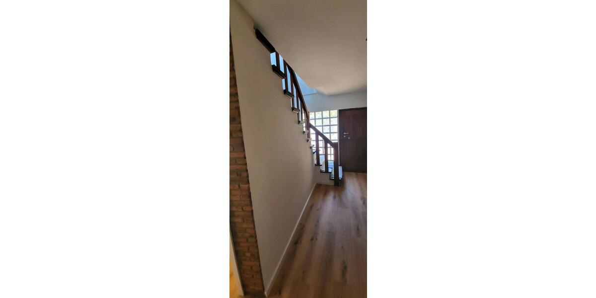 Einfamilienhaus Bispingen - 10 Zimmer, 280 m&sup2;, 2.000&euro; | Angebot:26603340