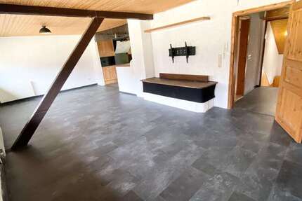 Wohnung Saarbrücken Ensheim - 3 Zimmer, 109 m&sup2;, 700&euro; | Angebot:27130473