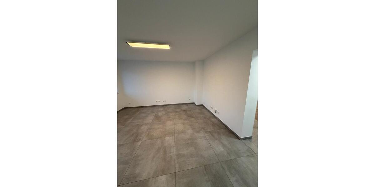 Etagenwohnung Neunkirchen - 3 Zimmer, 70 m&sup2;, 875&euro; | Angebot:26236832