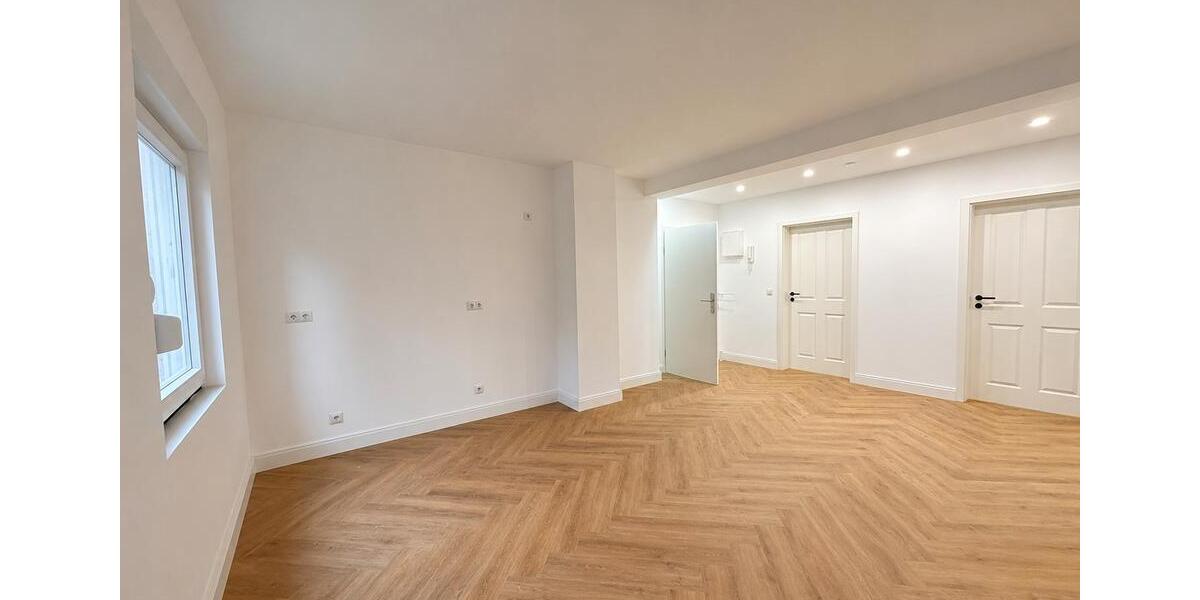 Wohnen auf Zeit Frankfurt am Main Ostend - 5 Zimmer, 94 m&sup2;, 560&euro; | Angebot:26486210