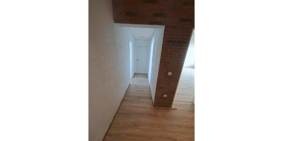 Etagenwohnung Bochum Günnigfeld - 4 Zimmer, 104 m&sup2;, 1.150&euro; | Angebot:26521887