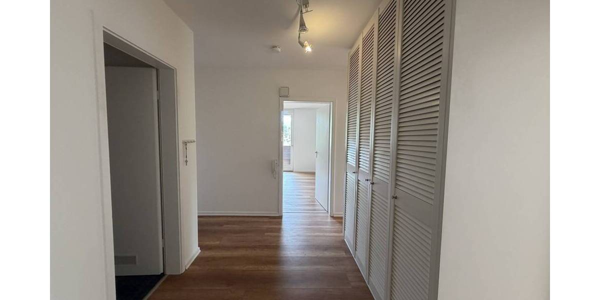 Terrassenwohnung Feldafing - 4 Zimmer, 118 m&sup2;, 1.650&euro; | Angebot:26787272