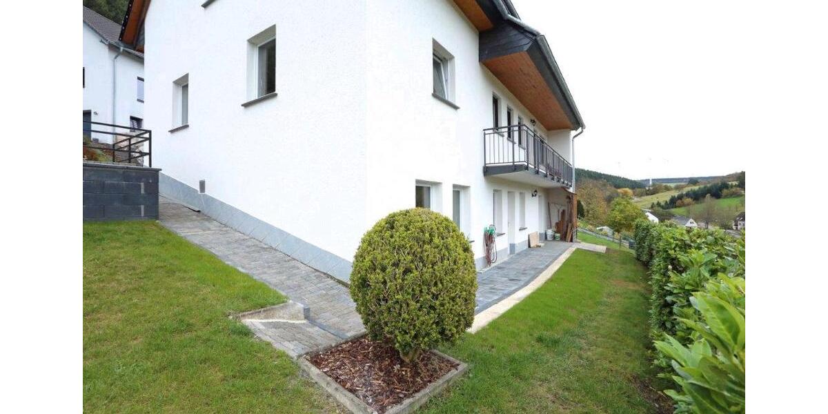 Einfamilienhaus Malborn - 3 Zimmer, 220 m&sup2;, 1.500&euro; | Angebot:25940886