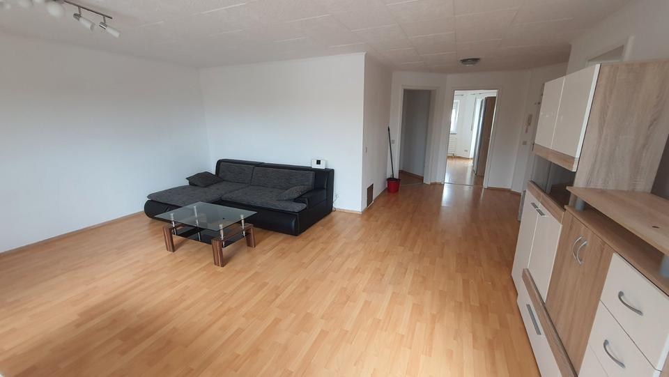 Etagenwohnung Wartenberg - 3 Zimmer, 90 m&sup2;, 1.050&euro; | Angebot:26532730