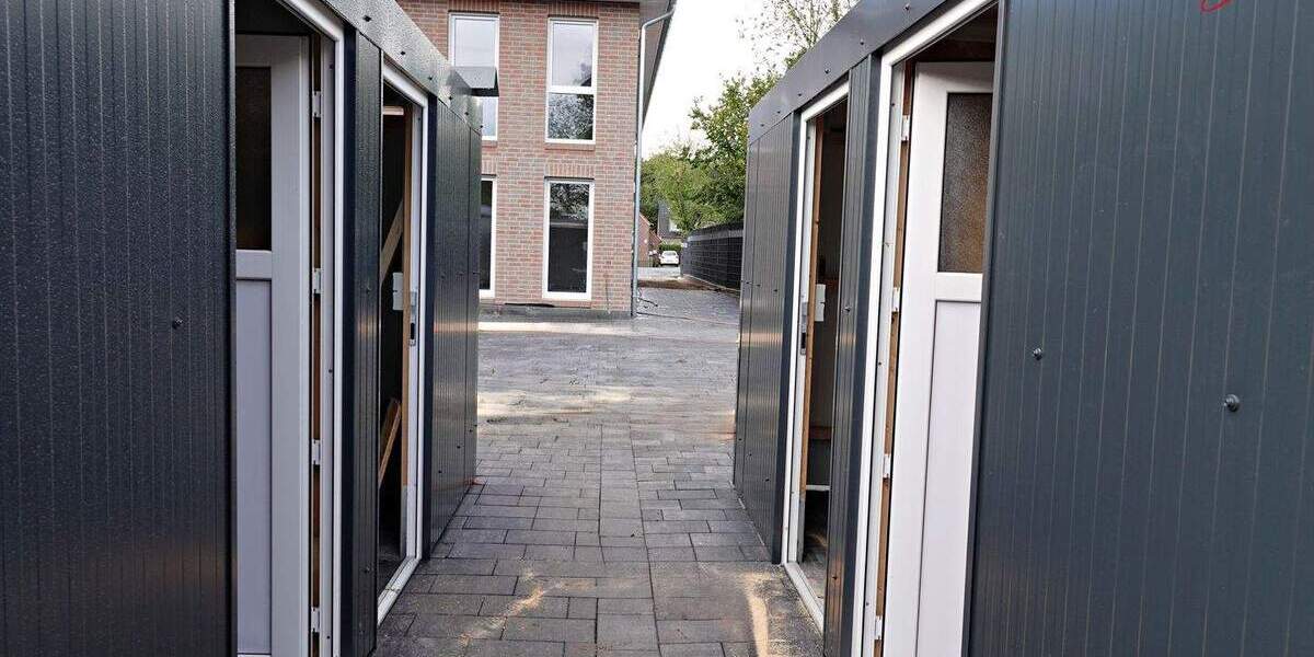 Etagenwohnung Esens - 3 Zimmer, 92 m&sup2;, 990&euro; | Angebot:25729417