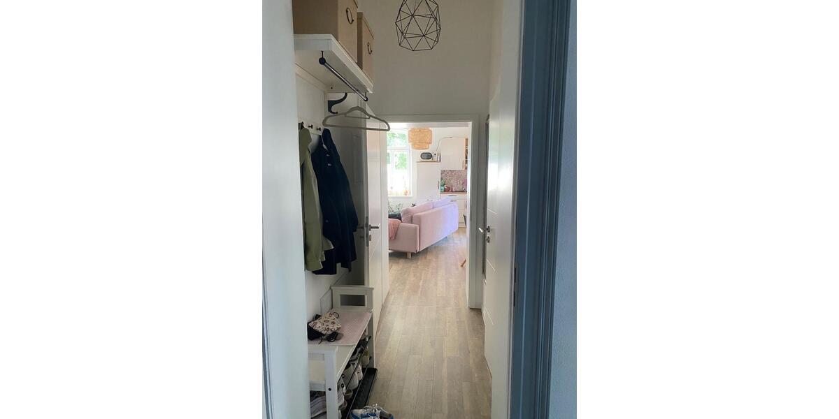 2-Raumwohnung mit Balkon, Einbauküche, Badmöbel & Stellplatz 2 zimmer