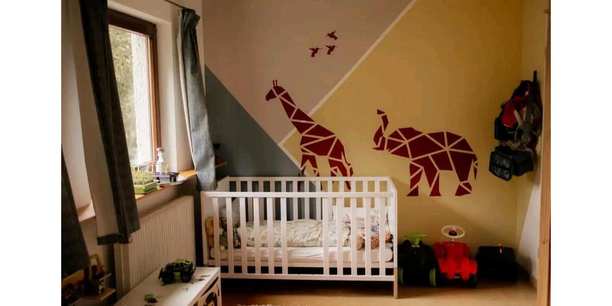 Maisonettenwohnung Trossingen - 5 Zimmer, 180 m&sup2;, 1.600&euro; | Angebot:25977683