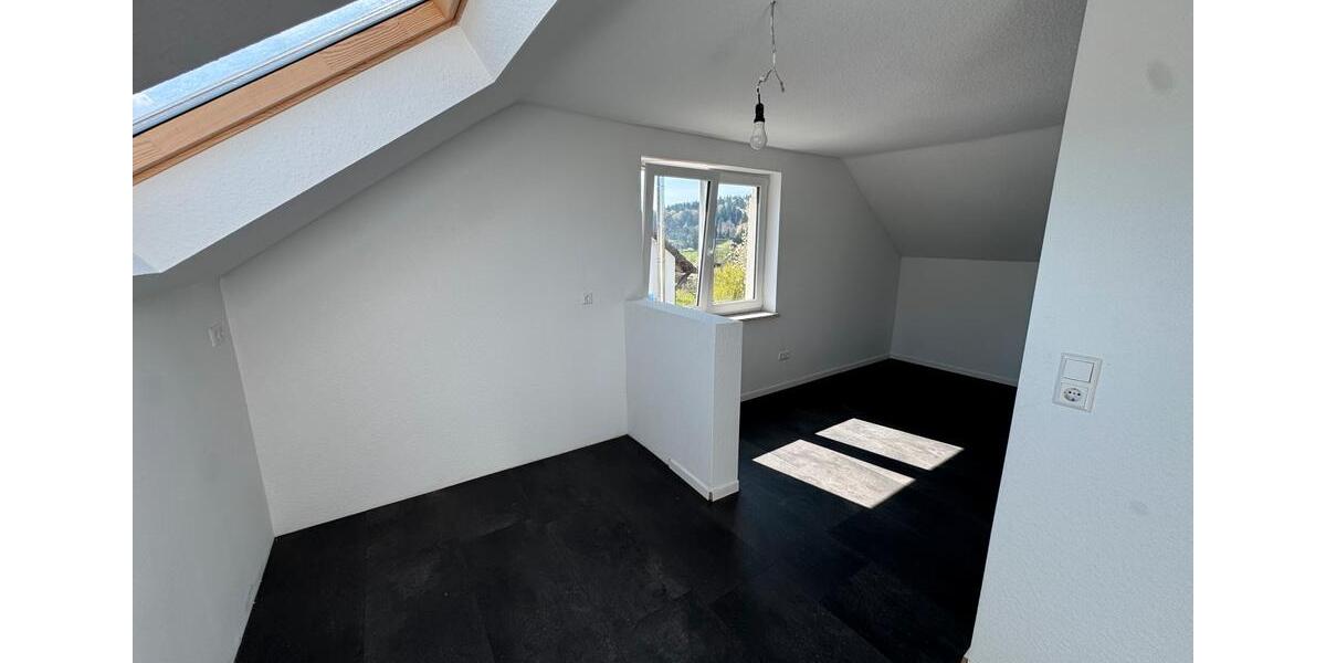 Dachgeschoßwohnung Oberrot - 3 Zimmer, 65 m&sup2;, 750&euro; | Angebot:26214522