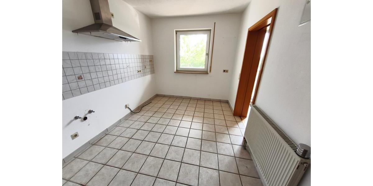 Ortsrandlage -3 Zi. Wohnung im EG mit Garage, Keller und Garten (auf Wunsch) - Etagenwohnung Adelsdorf OT | Angebot:27370413