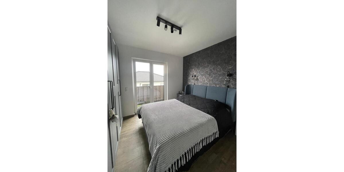 Einfamilienhaus Butzbach - 4 Zimmer, 92 m&sup2;, 1.300&euro; | Angebot:26455974