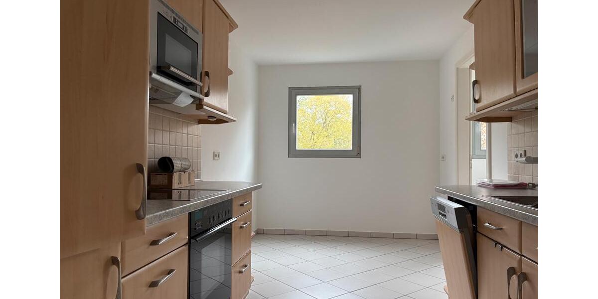 Etagenwohnung Hohenstein-Ernstthal Ernstthal - 3 Zimmer, 96 m&sup2;, 580&euro; | Angebot:25128519