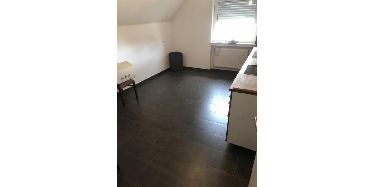 Dachgeschoßwohnung Lippstadt - 2 Zimmer, 75 m&sup2;, 800&euro; | Angebot:26256346