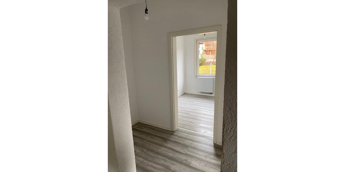 Etagenwohnung Tuttlingen - 5 Zimmer, 101 m&sup2;, 990&euro; | Angebot:24480041