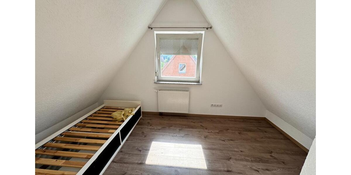 Wohnen auf Zeit Aalen - 1 Zimmer, 18 m&sup2;, 310&euro; | Angebot:26005698